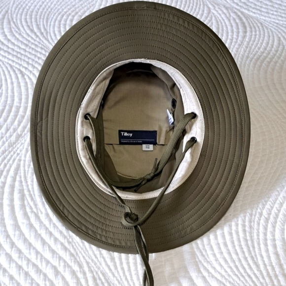 NWOT Tilley Hat Olive Green  Small Medium - Picture 8 of 8